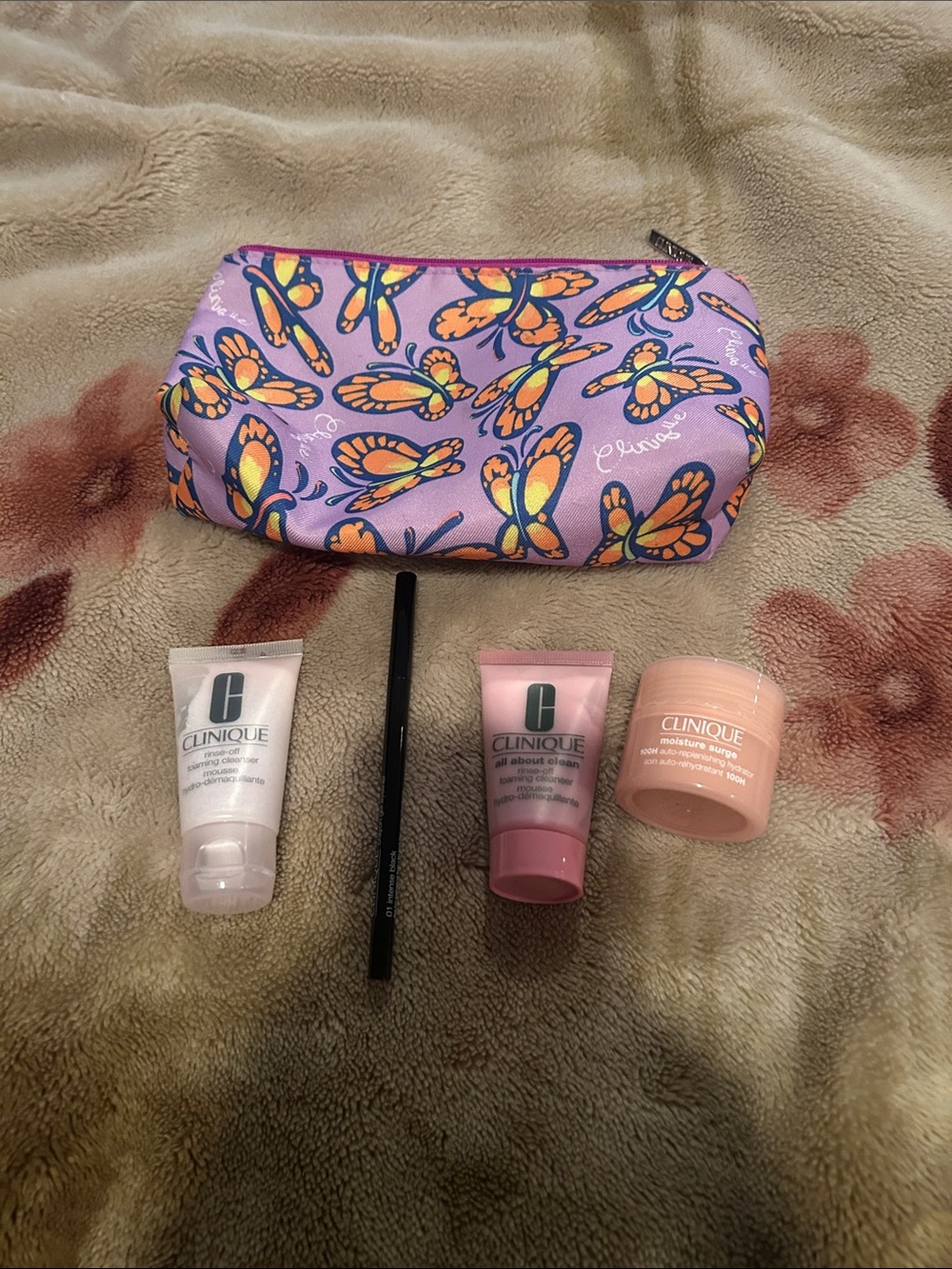 Clinique Pink Travel Primer & Moisturizer Set with Butterfly Pouch